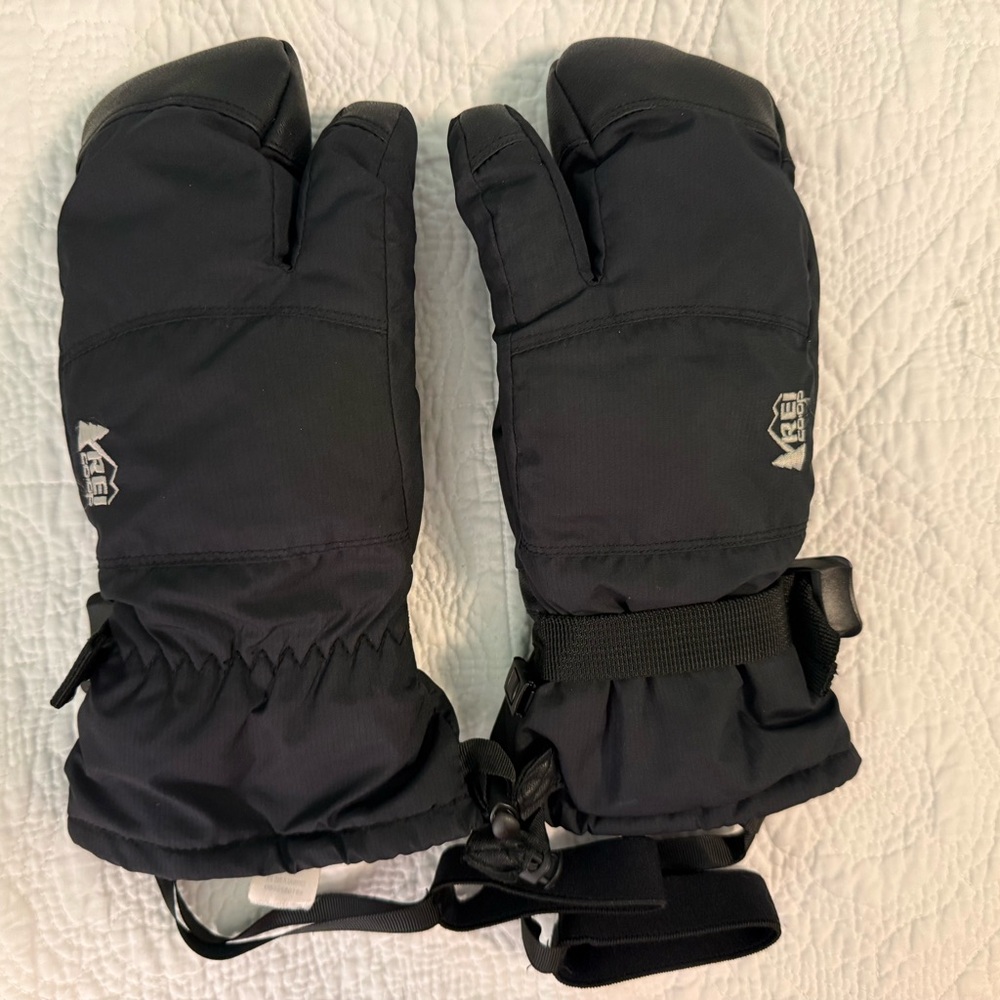 Black REI Youth Co-op Mittens - Picture 3 of 4